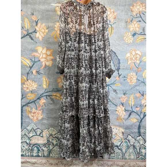 New Anthropologie The Marais Printed Chiffon Maxi Dress size Small - Picture 8 of 9